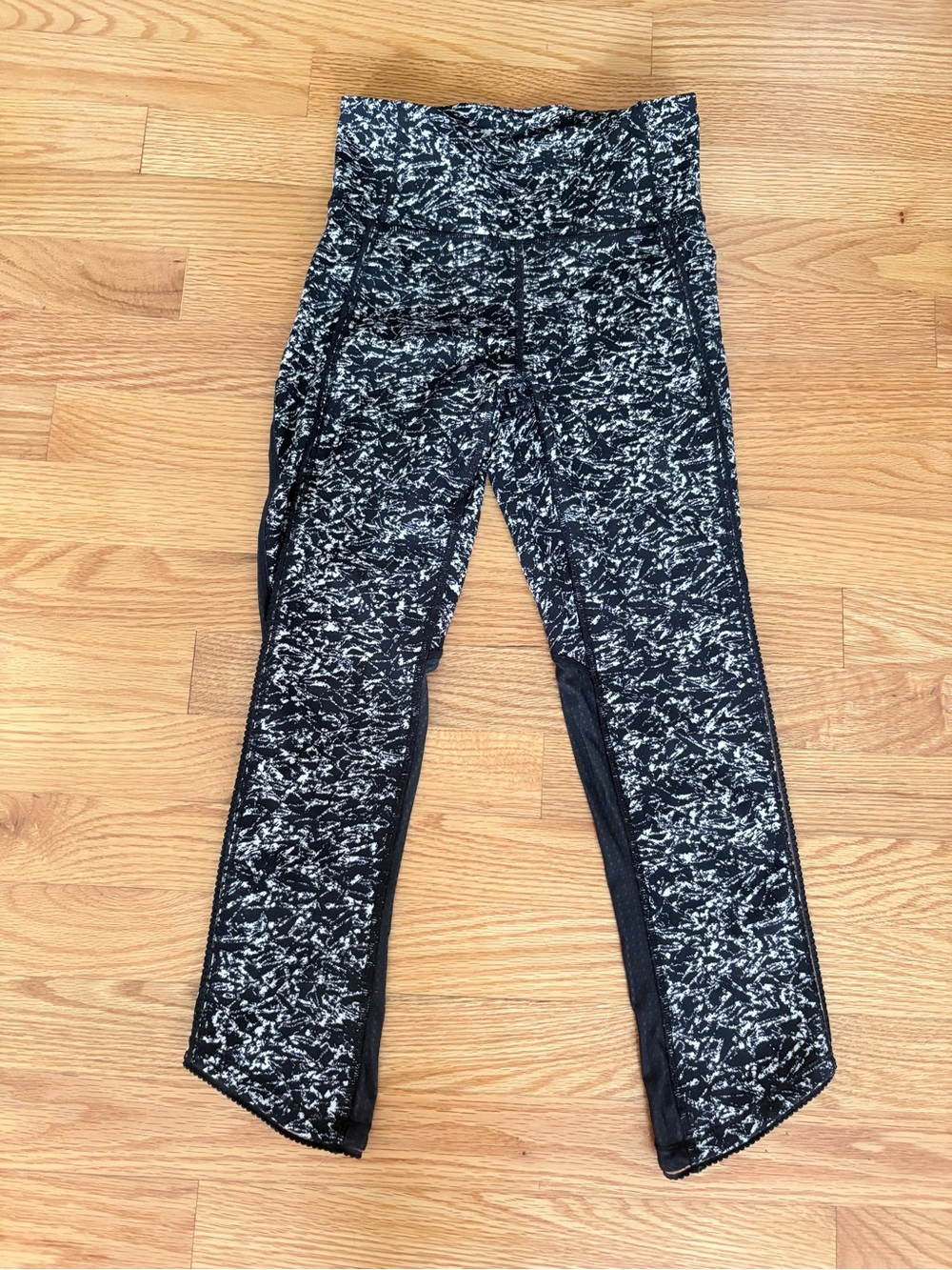 lululemon athletica Black & White Marble Print High-Rise Leggings